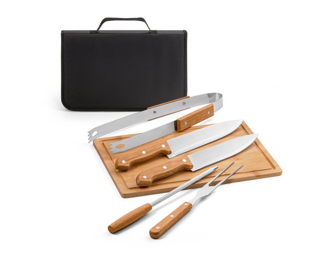 GARLIC KING. Kit churrasco em estojo de 210D e t�bua em bambu com 5 utens�lios em a�o inox e madeira de Seringueira
